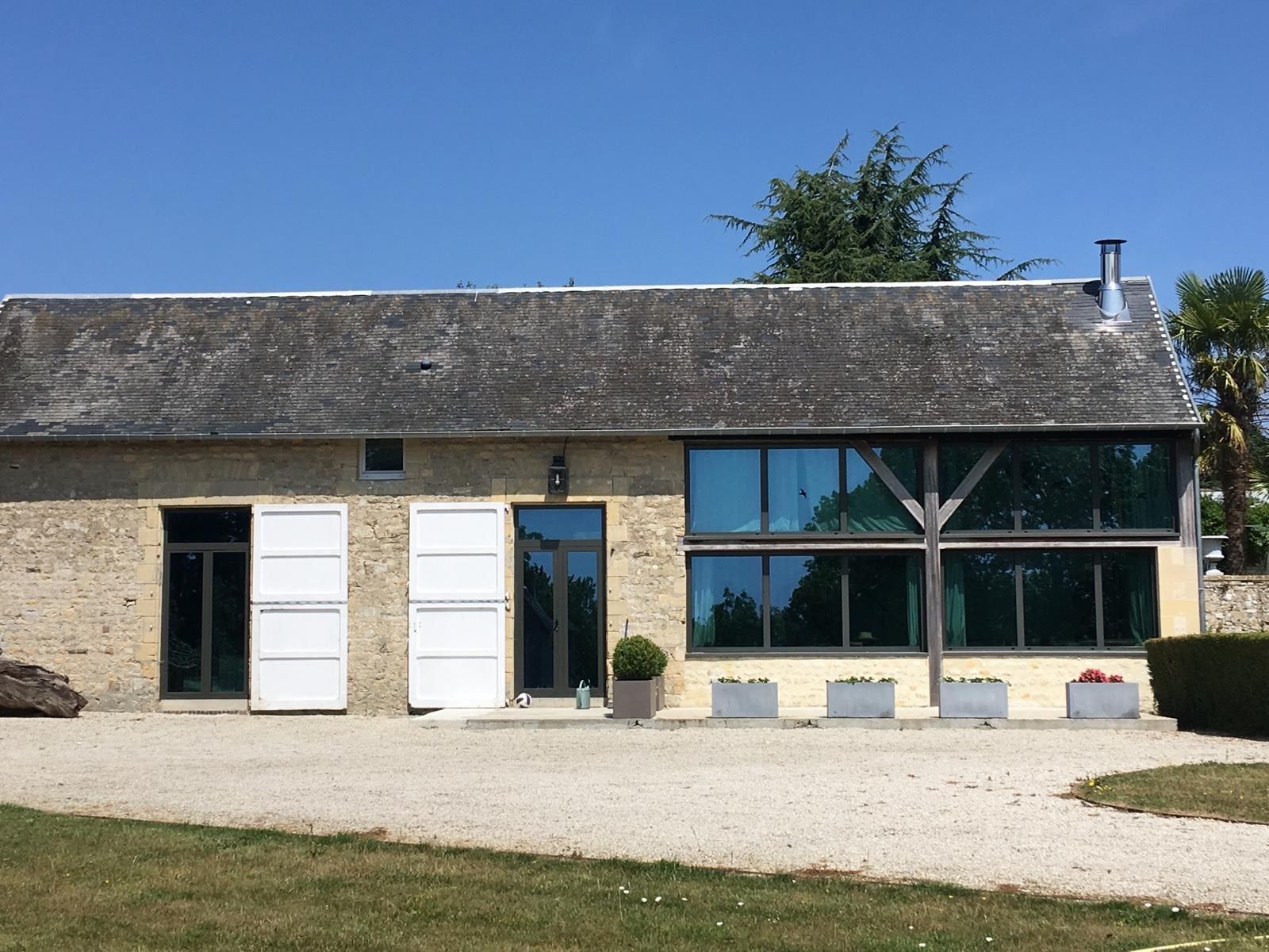 maison 14 Pièces en vente sur VIERVILLE SUR MER (14710)
