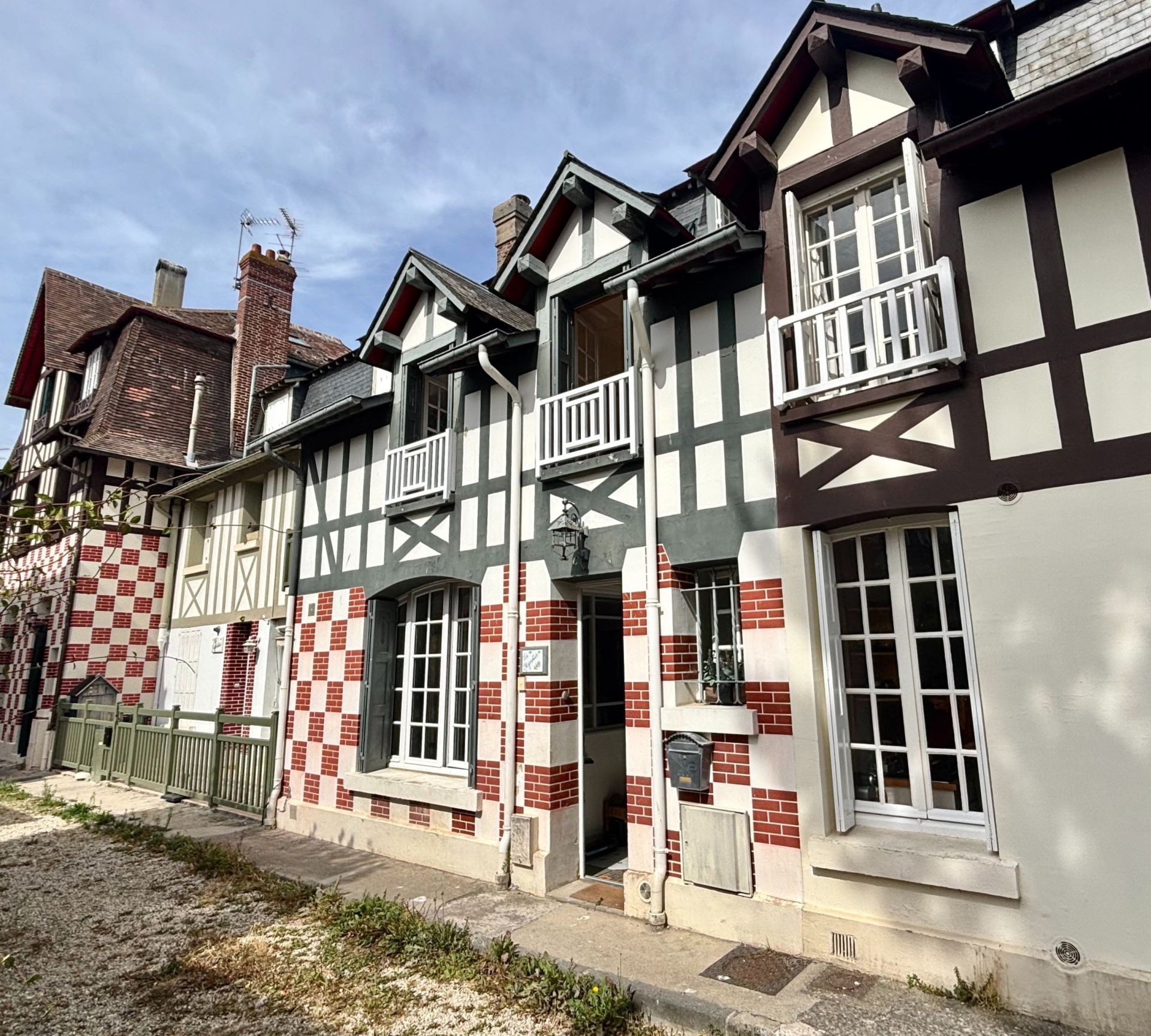 maison 6 Pièces en location saisonnière sur DEAUVILLE (14800)