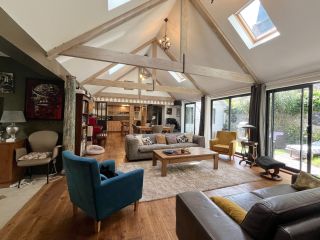 townhouse 10 Rooms for sale on ROUEN (76000)