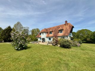 maison 8 Pièces en vente sur GLANVILLE (14950)