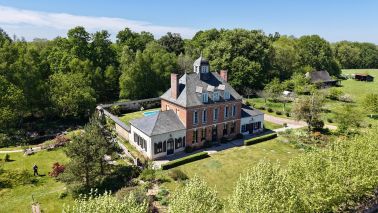 property 8 Rooms for sale on CORNEVILLE SUR RISLE (27500)