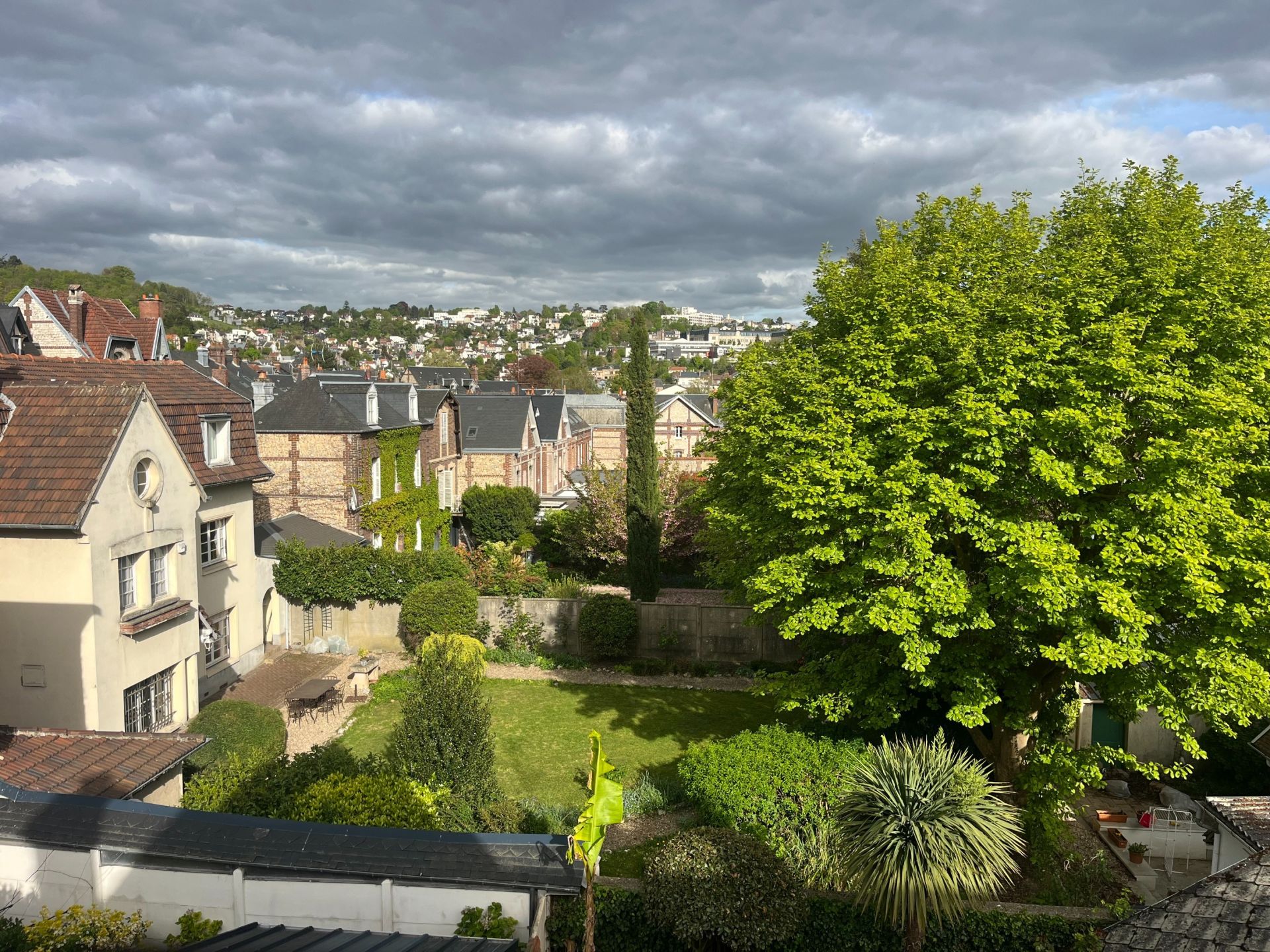 house 8 Rooms for sale on MONT ST AIGNAN (76130)