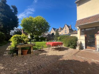 house 8 Rooms for sale on MONT ST AIGNAN (76130)