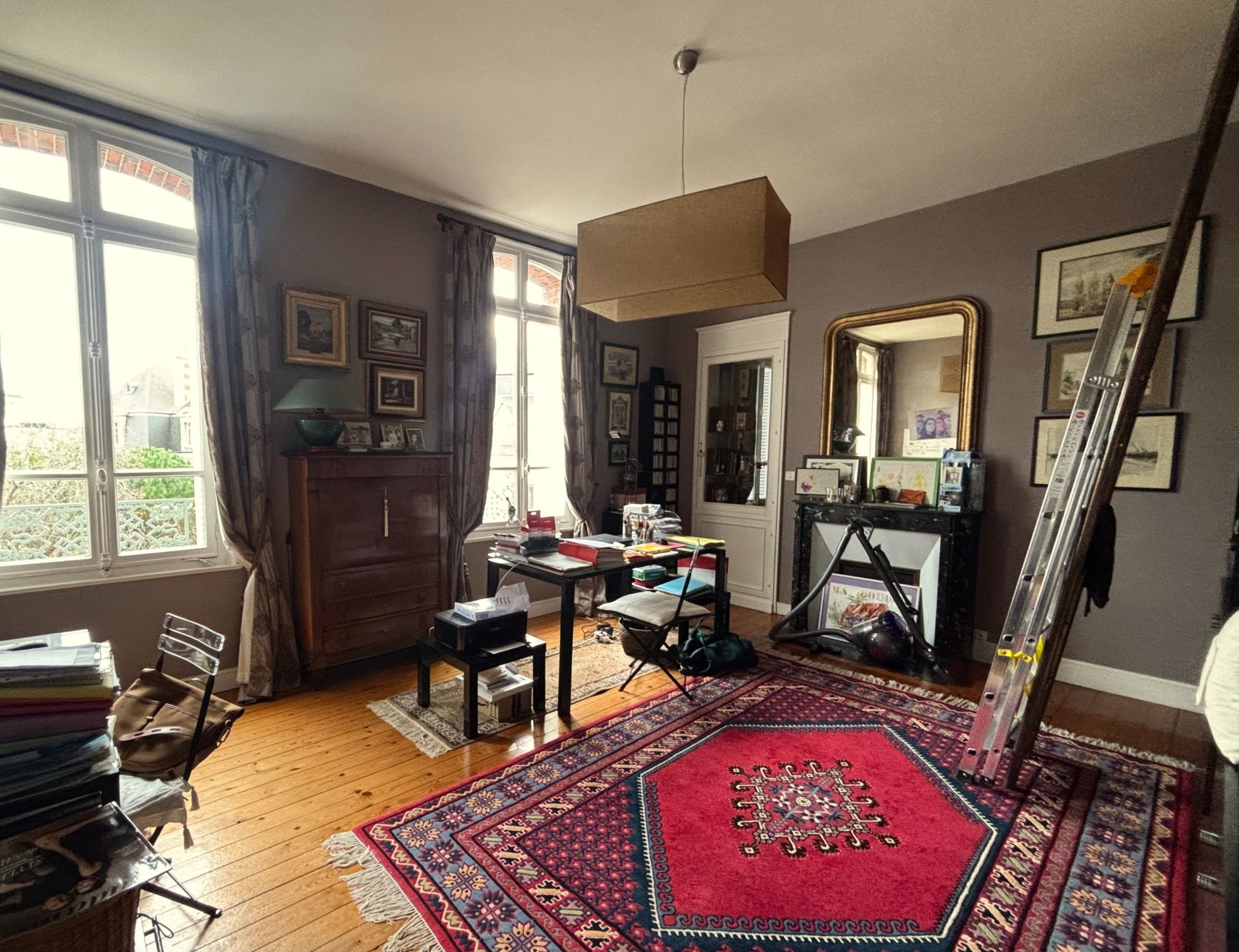 house 8 Rooms for sale on CAEN (14000)