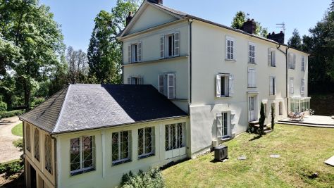 Vente Maison Bernay 14&nbsp;Pièces 600&nbsp;m²