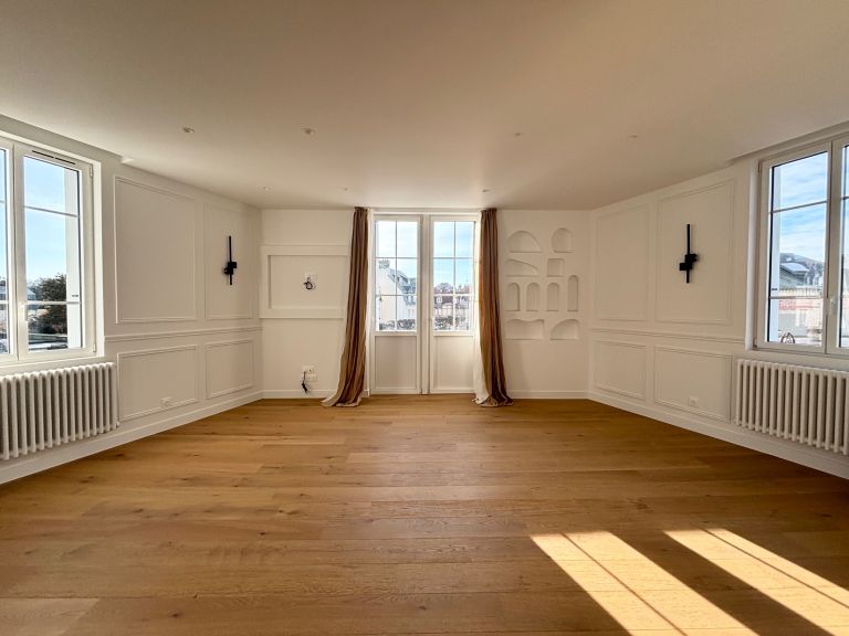 apartment 3 Rooms for sale on DEAUVILLE (14800)