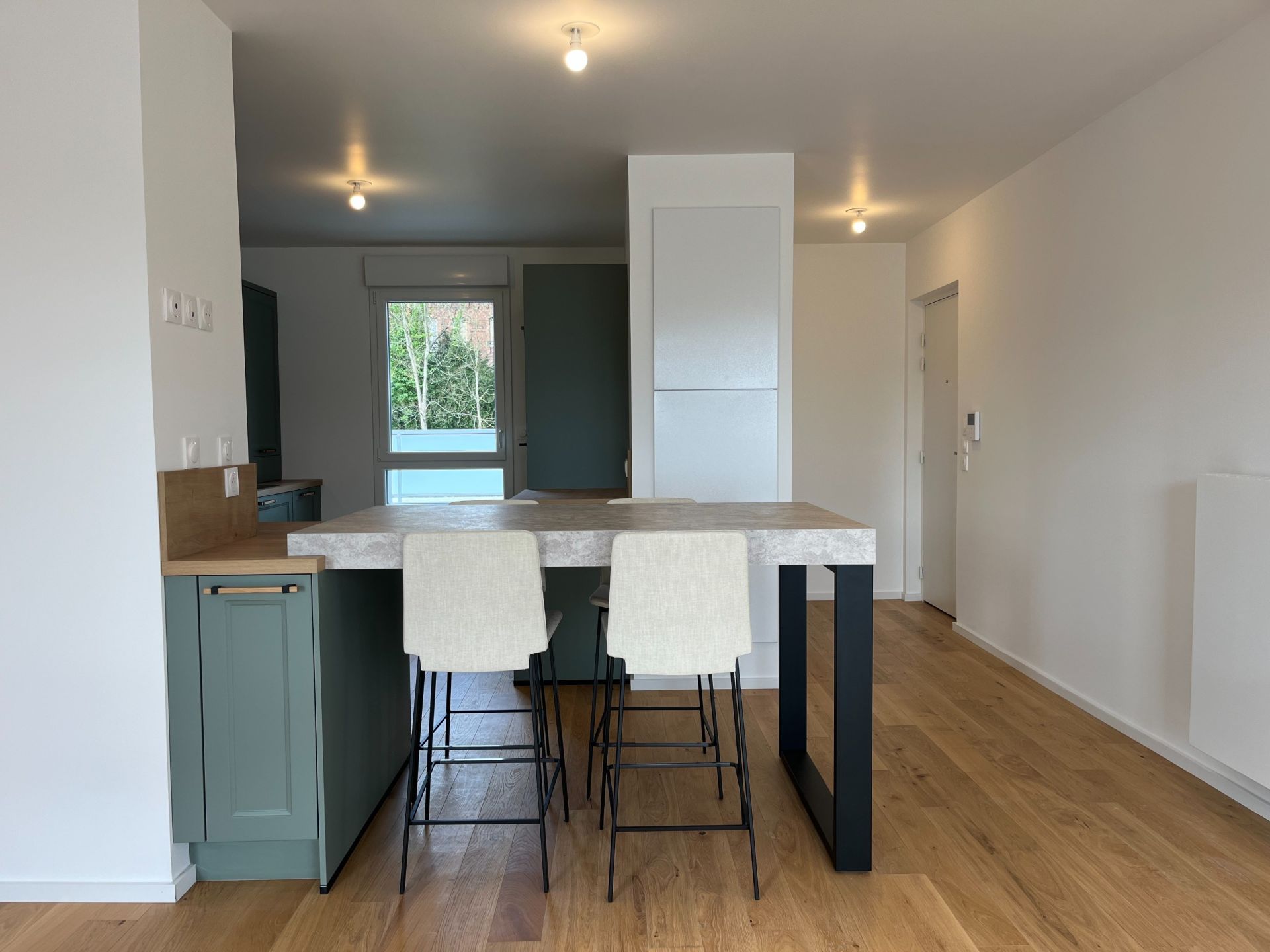apartment 5 Rooms for sale on ROUEN (76000)