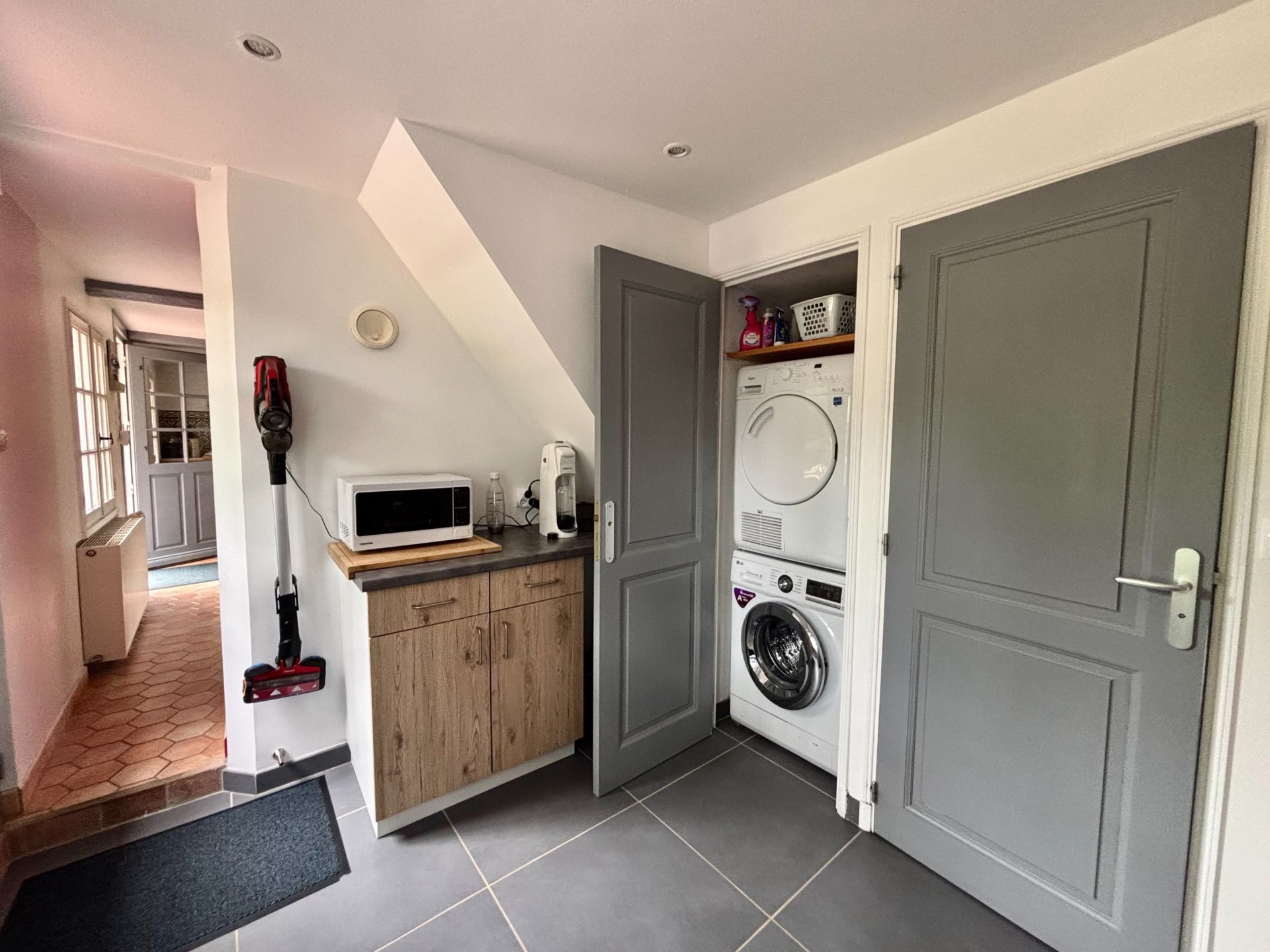 house 8 Rooms for sale on BAILLEUL LA VALLEE (27260)