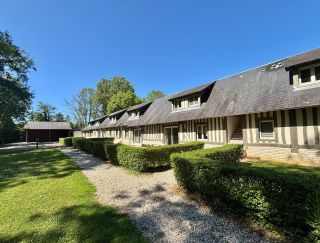 propriété équestre 28 Pièces en vente sur VAUVILLE (14800)