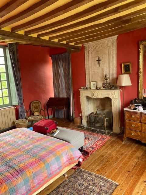 maison 8 Pièces en vente sur VIERVILLE SUR MER (14710)