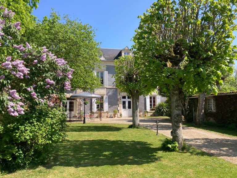 maison de maître 10 Pièces en vente sur ROTS (14740)