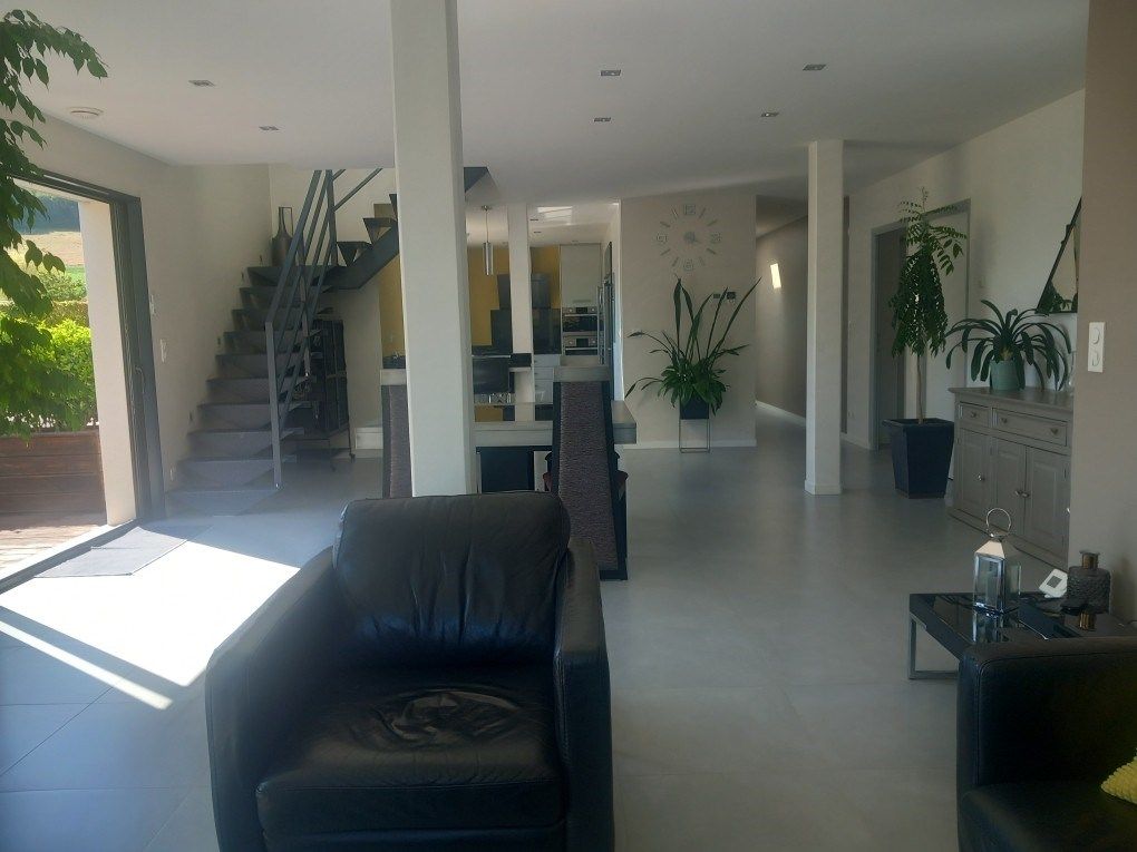 maison 6 Pièces en vente sur ELBEUF SUR ANDELLE (76780)