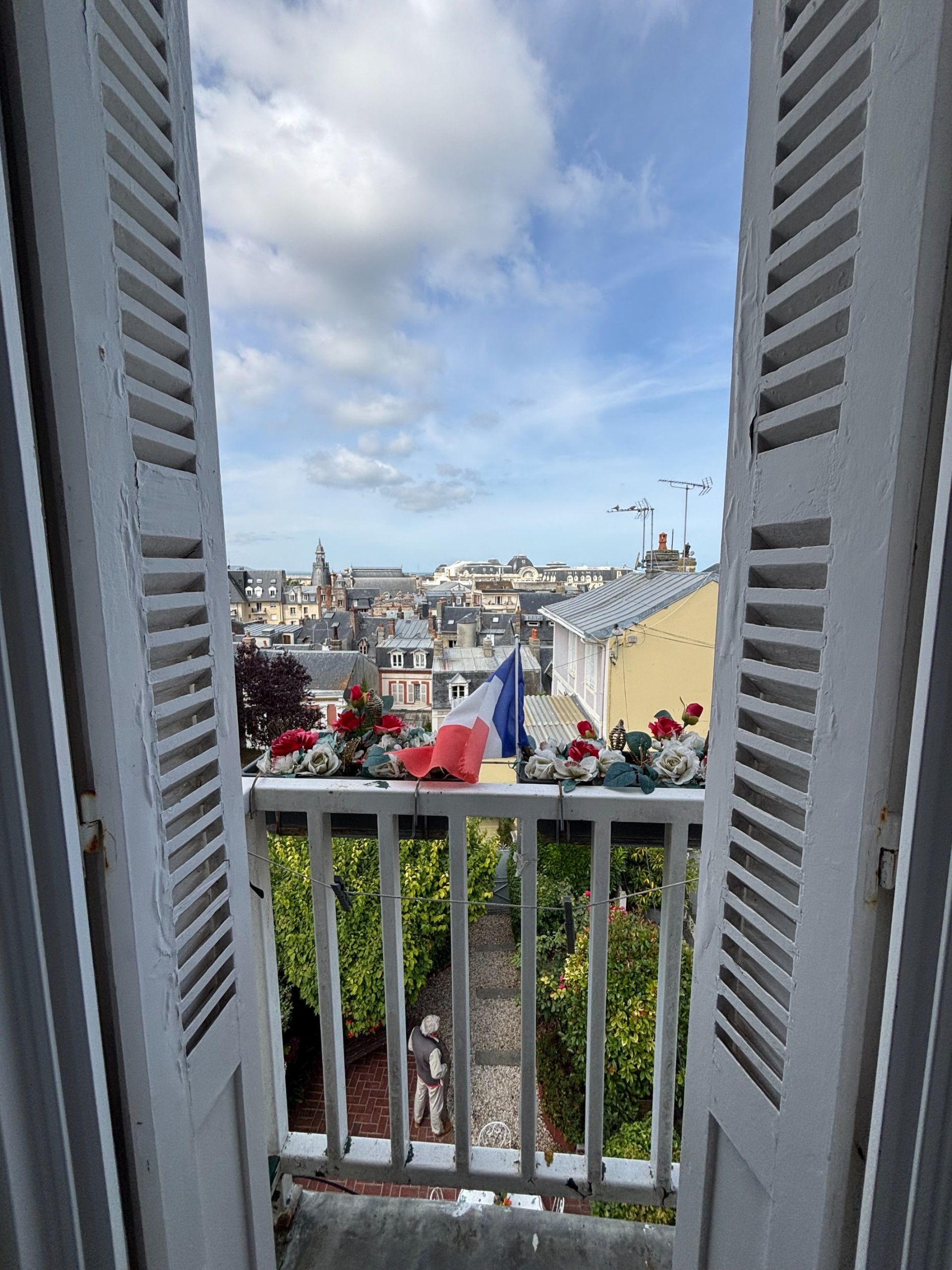 house 4 Rooms for sale on TROUVILLE SUR MER (14360)
