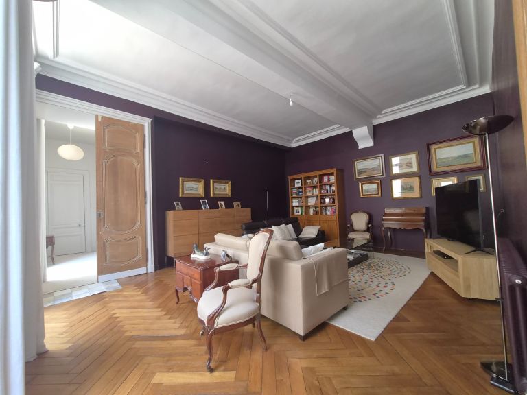 apartment 6 Rooms for sale on ROUEN (76000)