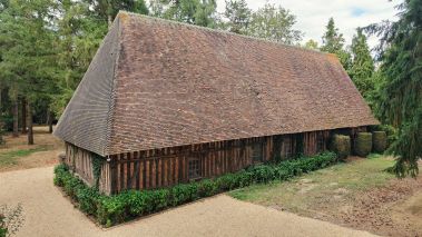house 10 Rooms for sale on BERNAY (27300)