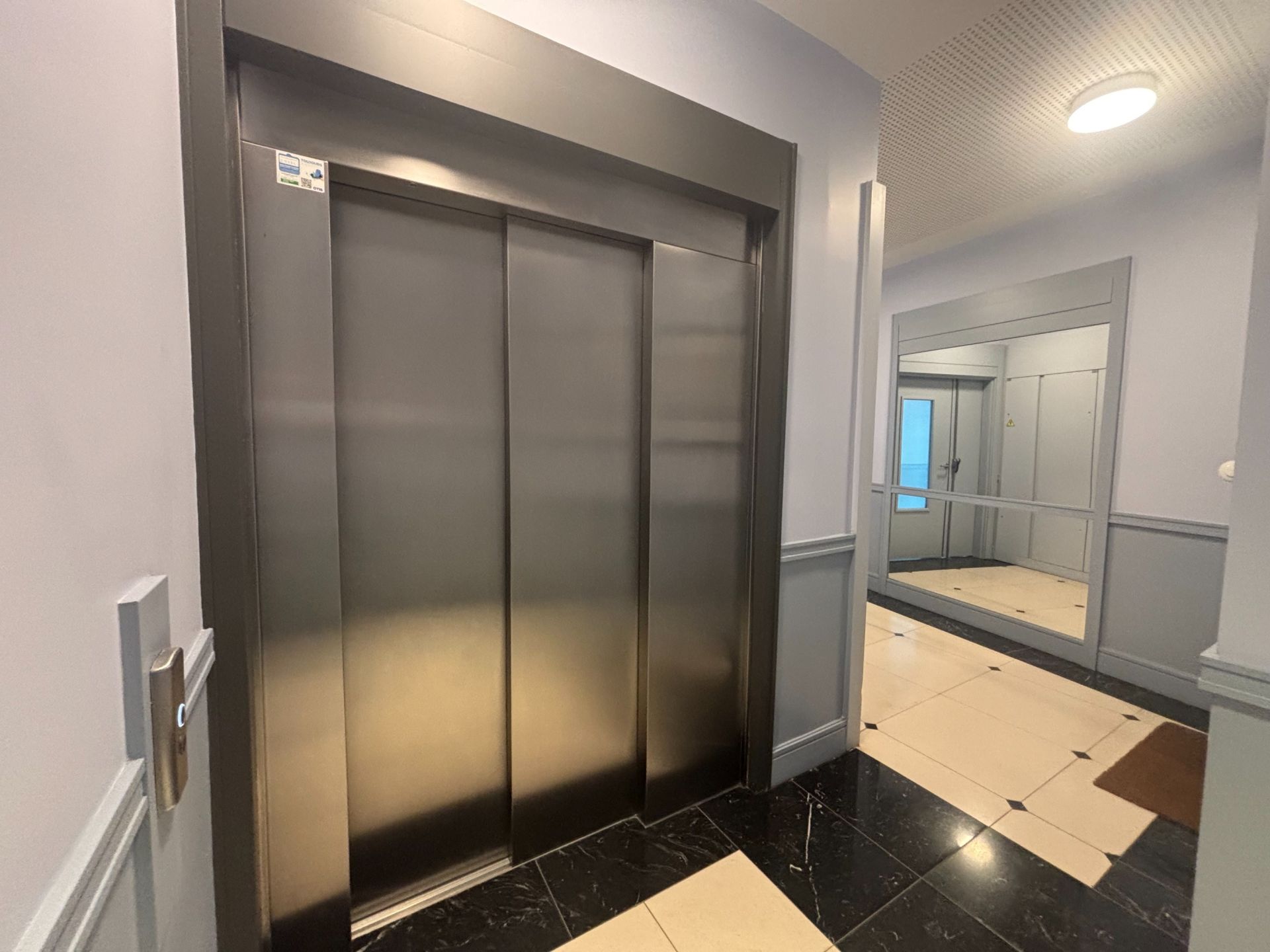 apartment 3 Rooms for sale on DEAUVILLE (14800)