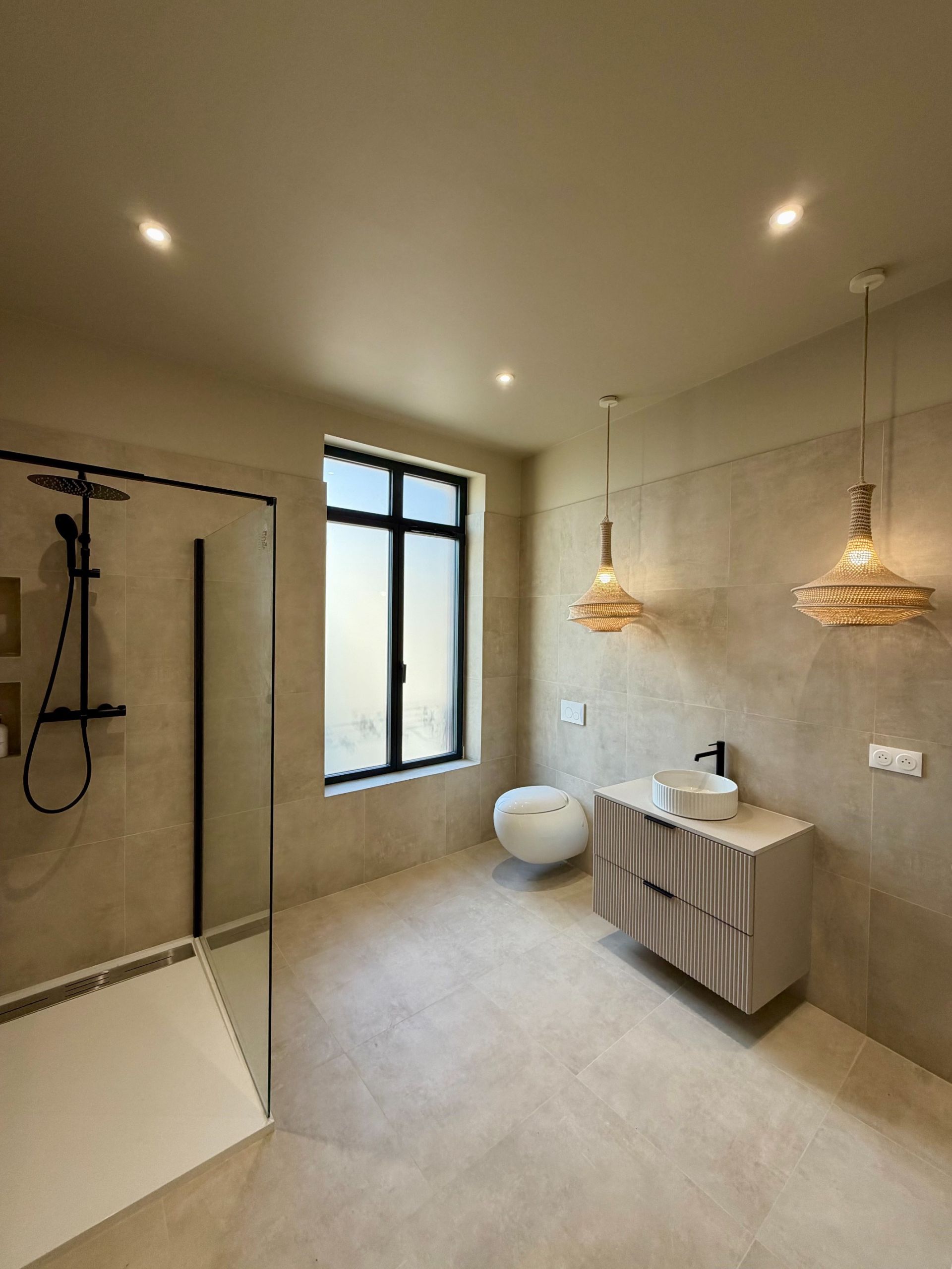 house 6 Rooms for sale on ROUEN (76000)