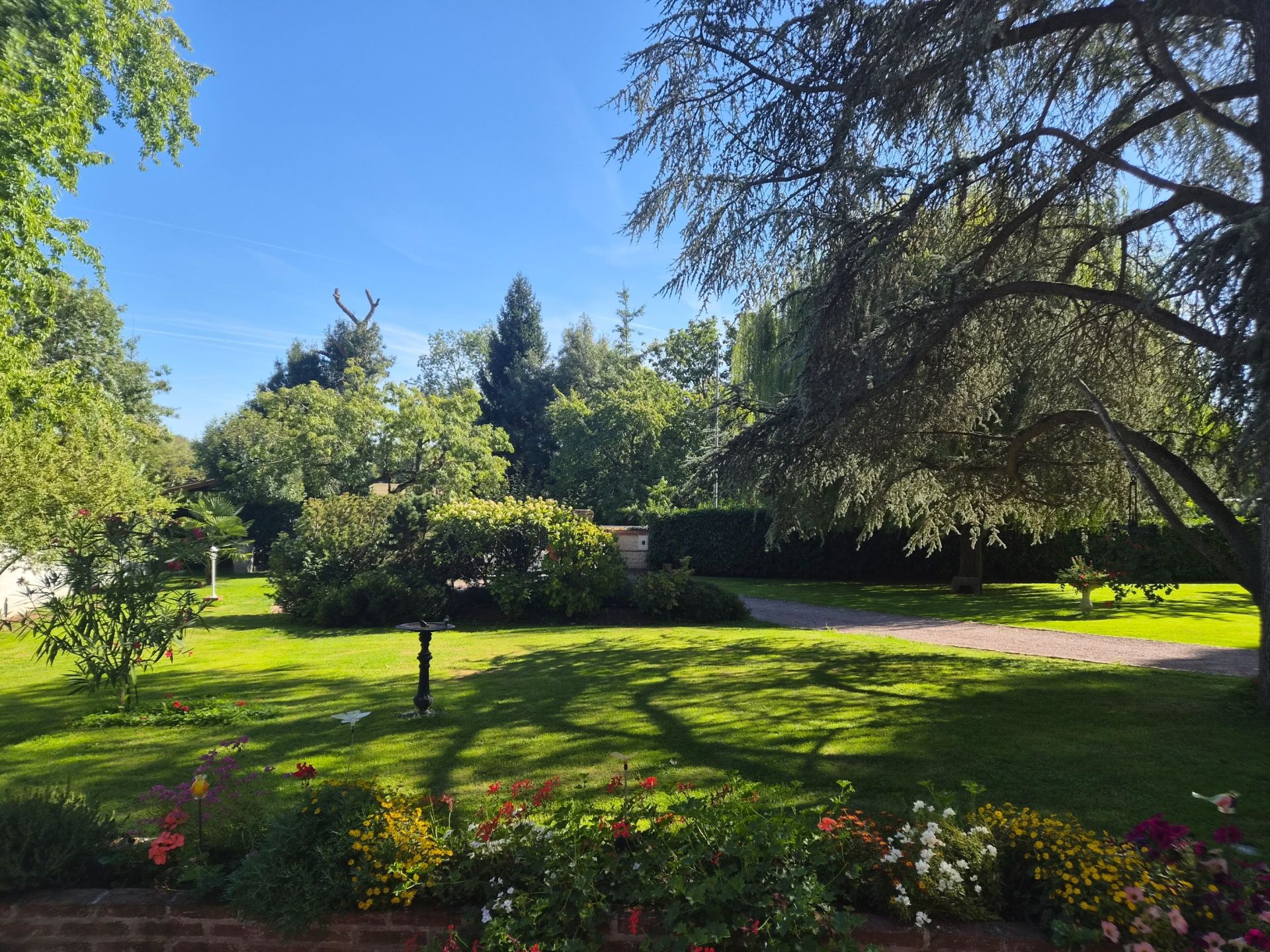 house 8 Rooms for sale on FRENEUSE (76410)