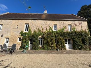 house 8 Rooms for sale on PONTS SUR SEULLES (14480)