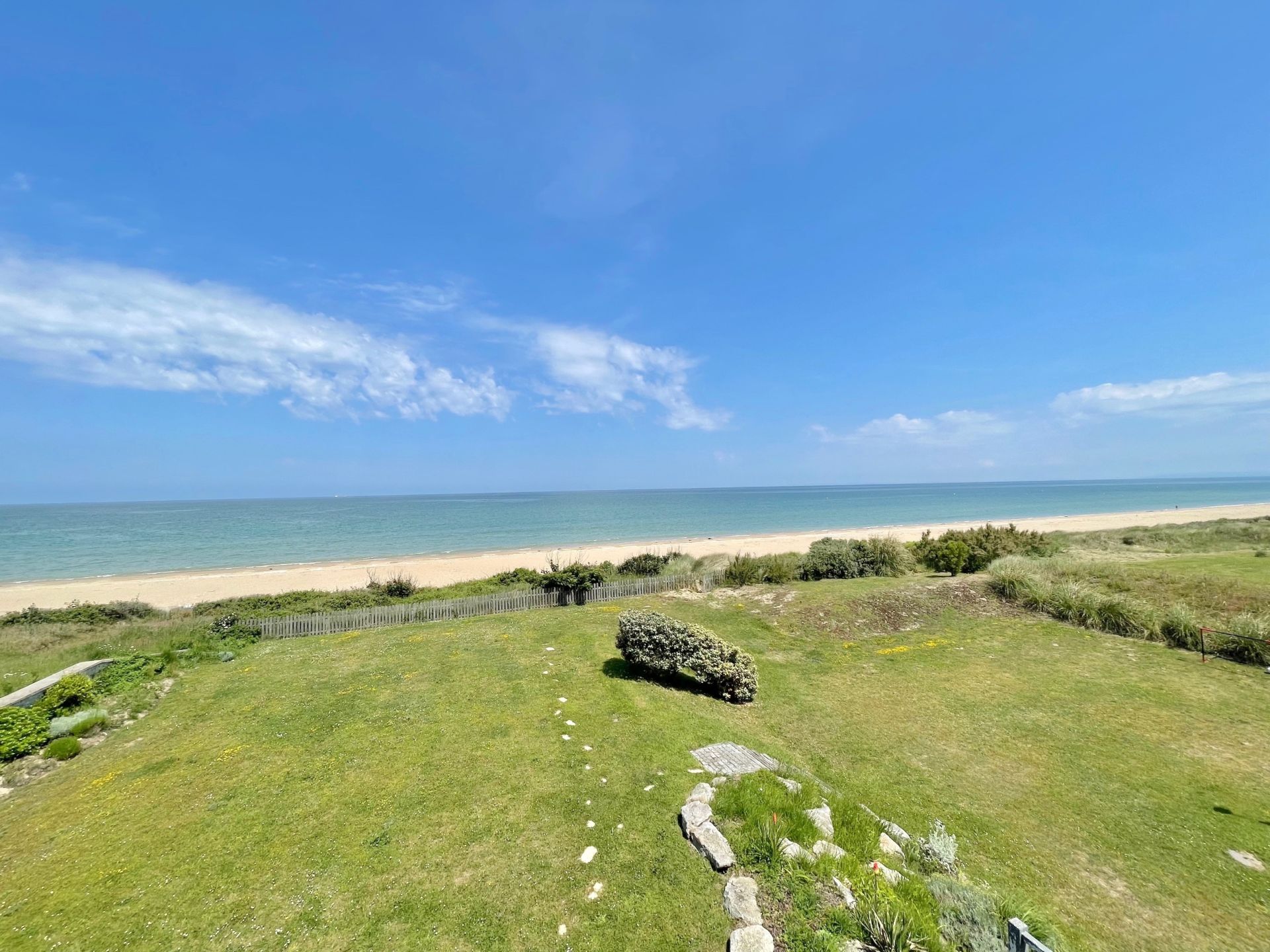 maison 13 Pièces en location saisonnière sur MERVILLE FRANCEVILLE PLAGE (14810)