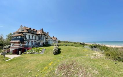 Vacances Maison Merville-Franceville-Plage 13 Pièces 380 m²