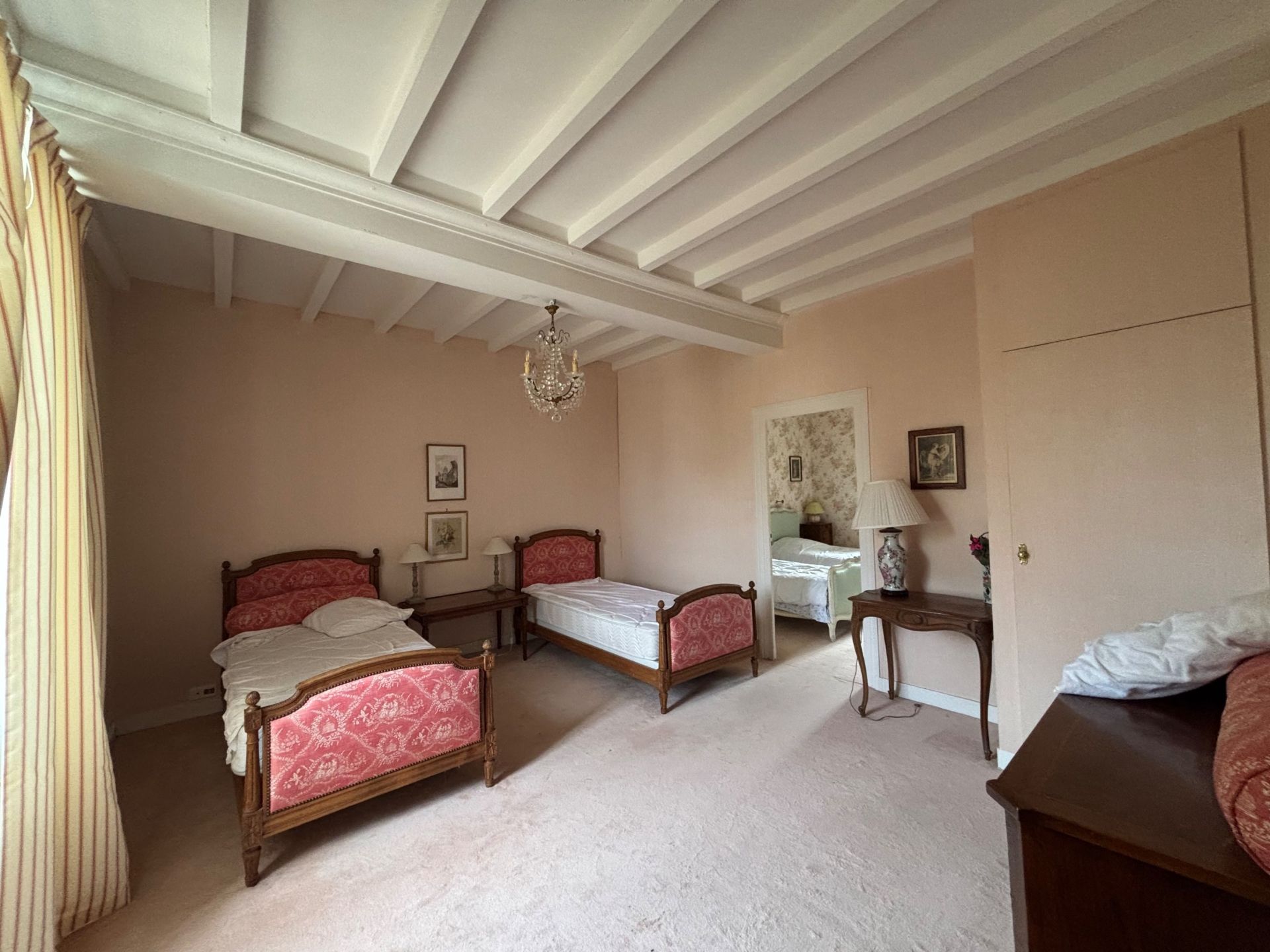 maison 9 Pièces en vente sur STE MARIE DU MONT (50480)