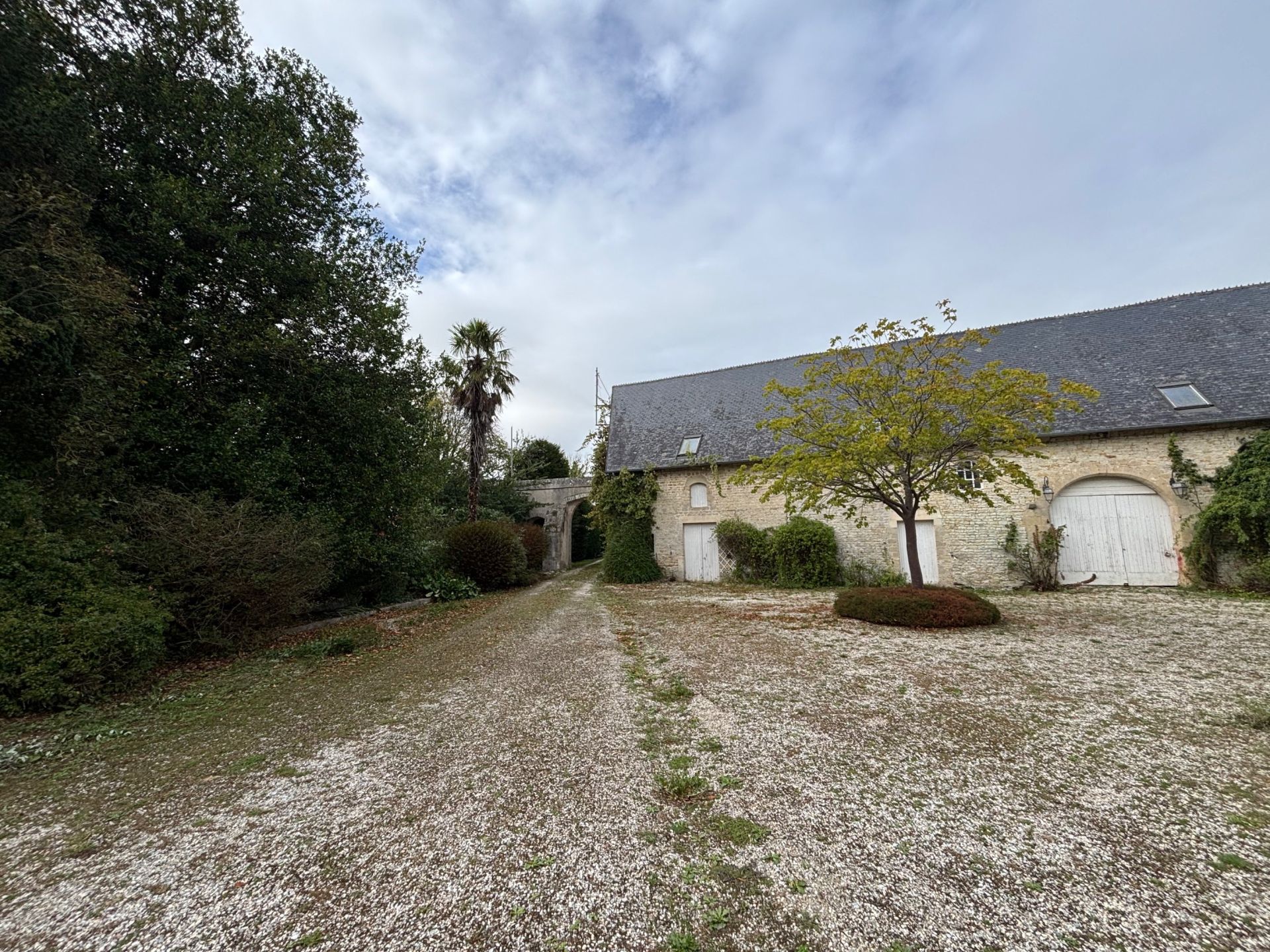 maison 9 Pièces en vente sur STE MARIE DU MONT (50480)