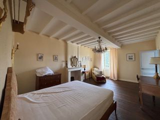 maison 9 Pièces en vente sur STE MARIE DU MONT (50480)