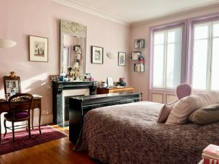 mansion 9 Rooms for sale on MONT ST AIGNAN (76130)