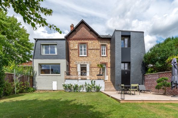 Vente Maison Mont-Saint-Aignan 7&nbsp;Pièces 188&nbsp;m²